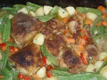 Hähnchenkeulen auf Röstgemüse - Rezept - Bild Nr. 2