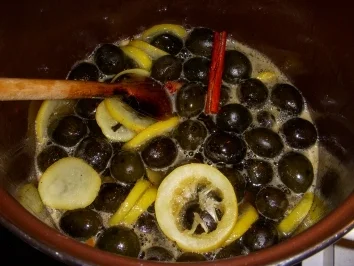 Rezept: SCHWARZE NÜSSE Bild Nr. 4 SCHWARZE NÜSSE - Rezept - Bild Nr. 4