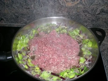 Blätterteig  Schnecken pikant gefüllt - Rezept - Bild Nr. 3