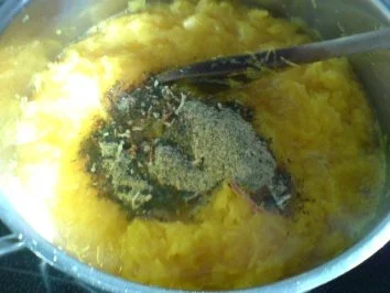 Rezept: Kürbiscremesuppe Bild Nr. 9 Kürbiscremesuppe - Rezept - Bild Nr. 9