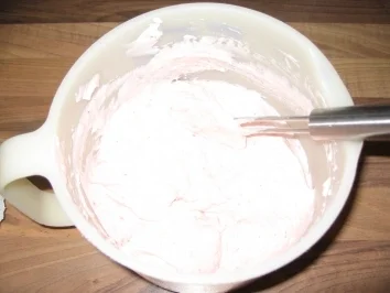 Erdbeer-Schachbrett-Torte - Rezept - Bild Nr. 3