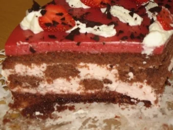 Erdbeer-Schachbrett-Torte - Rezept - Bild Nr. 10