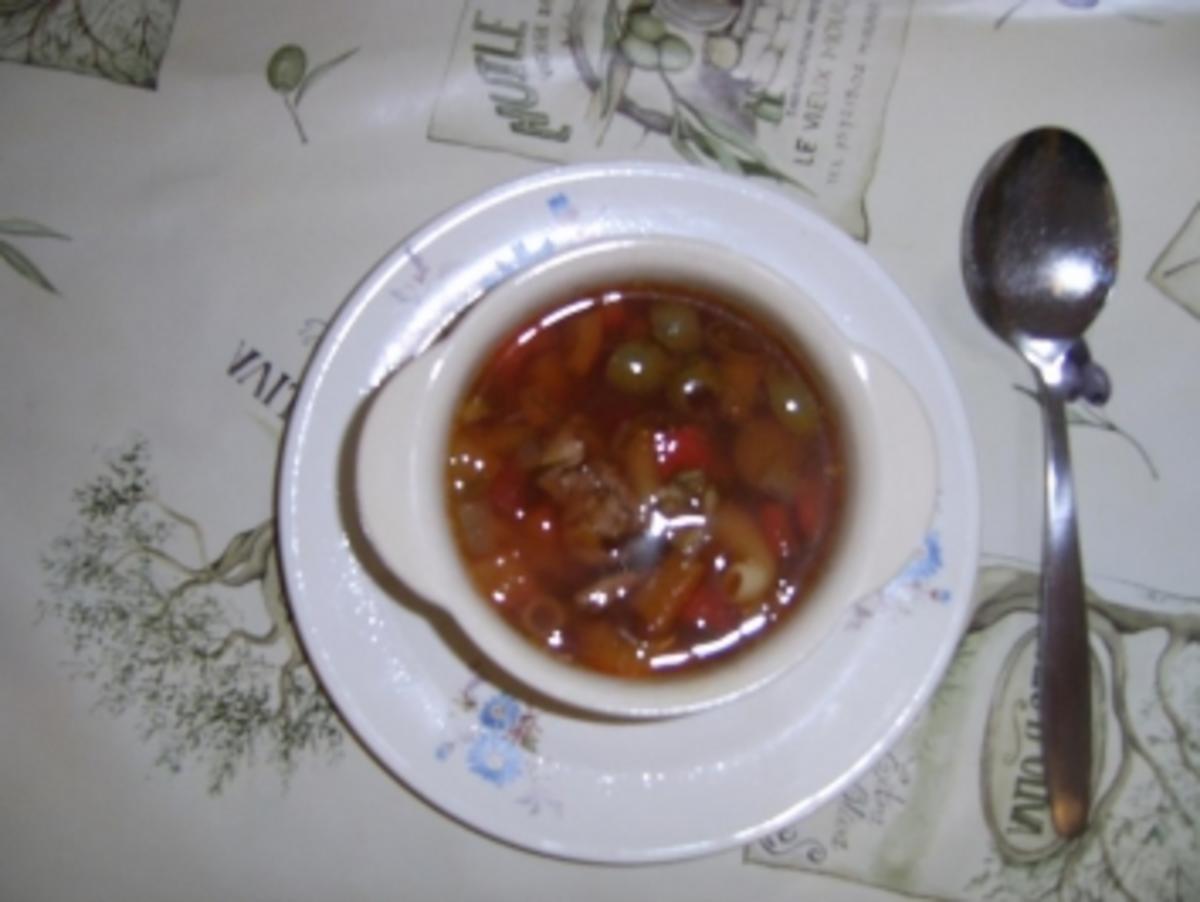 Fischsuppe mit Dill und Paprika - Rezept