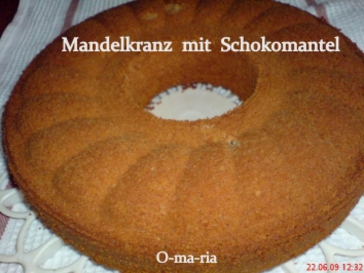Kuchen  Mandelkranz mit Schokomantel - Rezept - Bild Nr. 3