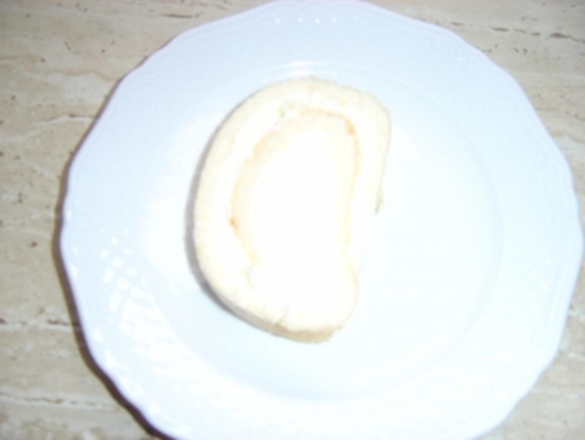 Biskuit-Zitronen-Rolle - Rezept - Bild Nr. 3