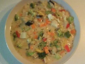 Rezept: Suppe: Bunte Nudelsuppe Bild Nr. 2 Suppe: Bunte Nudelsuppe - Rezept - Bild Nr. 2