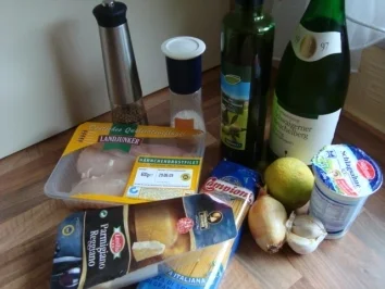 Hauptgericht - Geflügel - Geschnetzeltes Hähnchenbrustfilet in Käserahm - Rezept - Bild Nr. 2