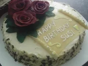 Saftige Schokotorte mit Marzipan-Mandel-Creme - Rezept