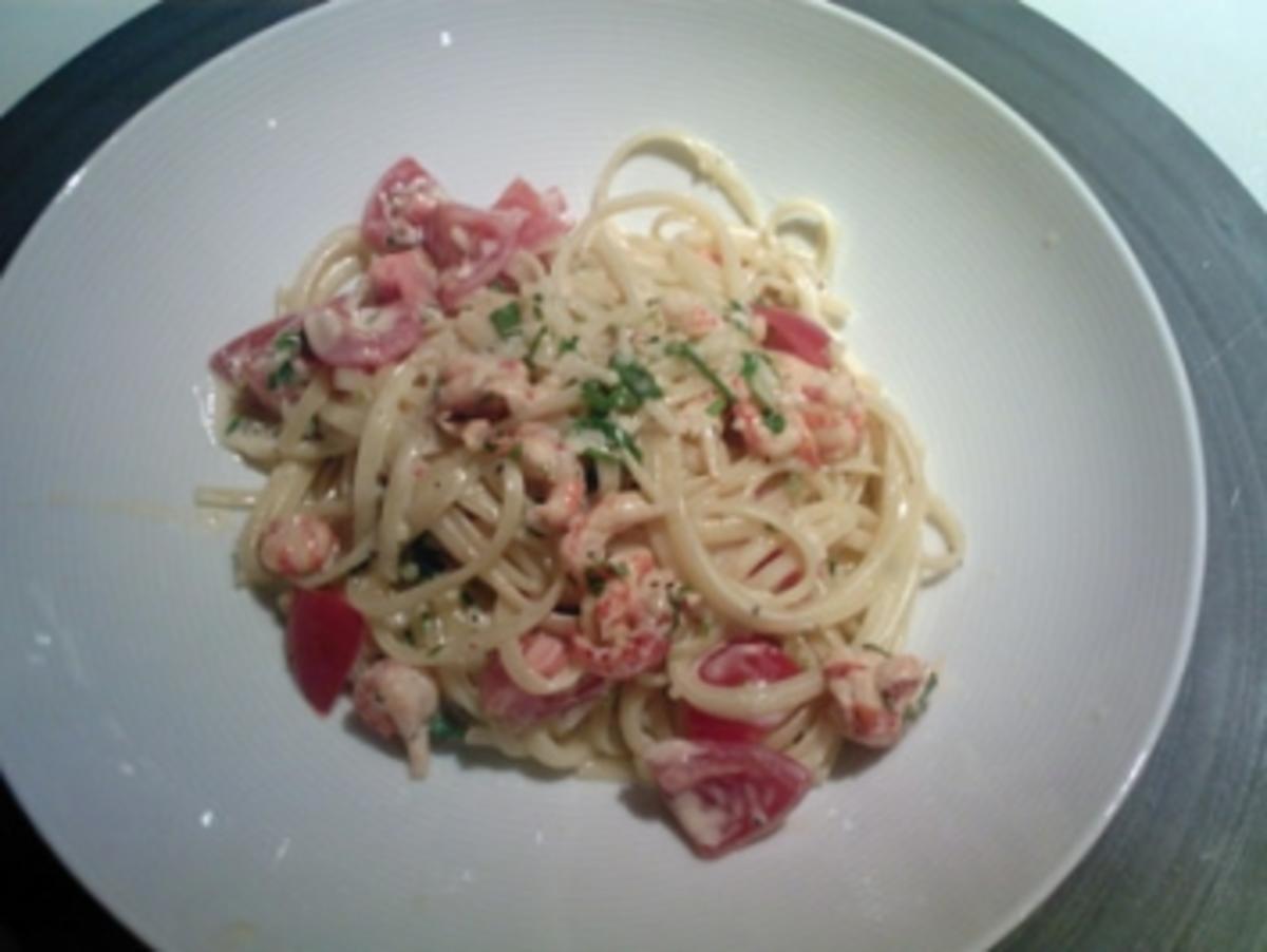 Spaghetti mit Scampi in Tomatensahnesauce - Rezept
