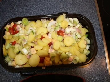 Rezept: Kartoffelauflauf mit gekochtem Schinken Bild Nr. 2 Kartoffelauflauf mit gekochtem Schinken - Rezept - Bild Nr. 2