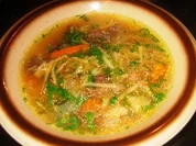 Suppe: Rindfleischsuppe a la Mama - Rezept