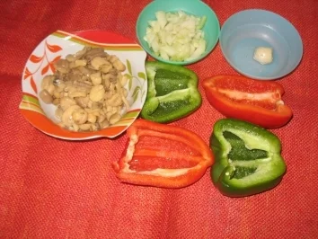 Rezept: gefüllte paprika ohne fleisch Bild Nr. 2 gefüllte paprika ohne fleisch - Rezept - Bild Nr. 2