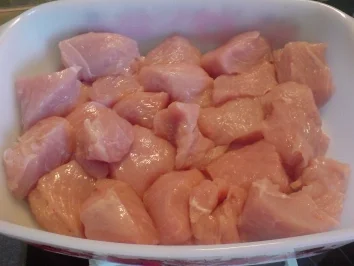 Puten-Pfanne mit Paprika-Tomaten-Sahne - Rezept - Bild Nr. 2