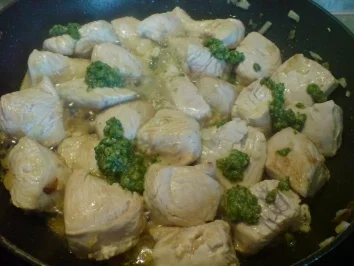 Puten-Pfanne mit Paprika-Tomaten-Sahne - Rezept - Bild Nr. 5