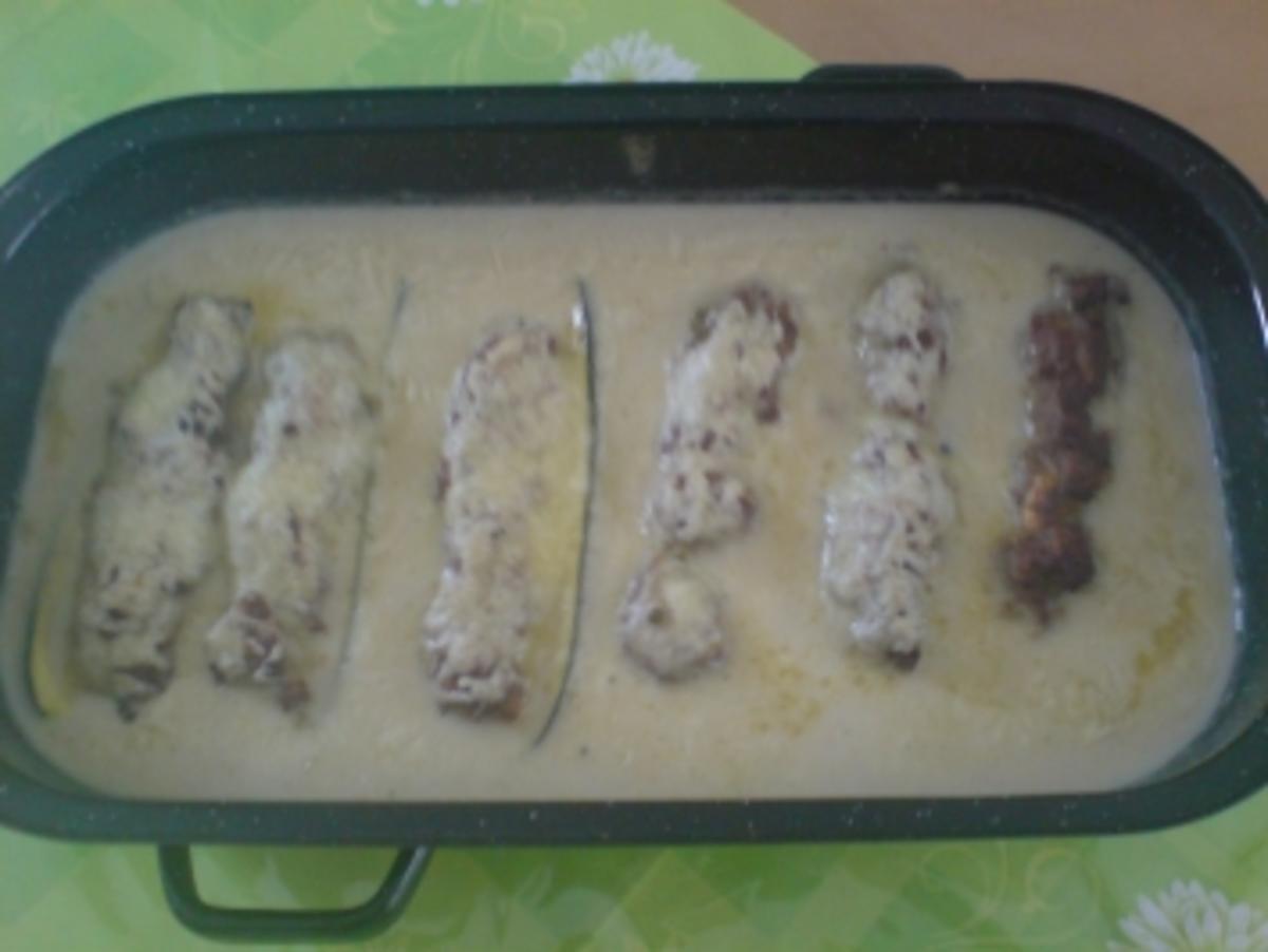 Gefüllte Zucchini mit Pfeffersoße - Rezept - Bild Nr. 6