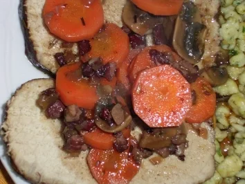 Schweinsbraten in Rotwein aus dem Römertopf - Rezept - Bild Nr. 3