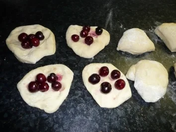 Kirsch-Rohrnudeln - Rezept - Bild Nr. 4