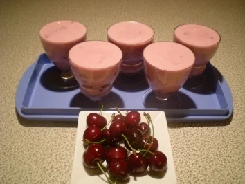 Rezept: Kirsch Dessert Bild Nr. 2 Kirsch Dessert - Rezept - Bild Nr. 2