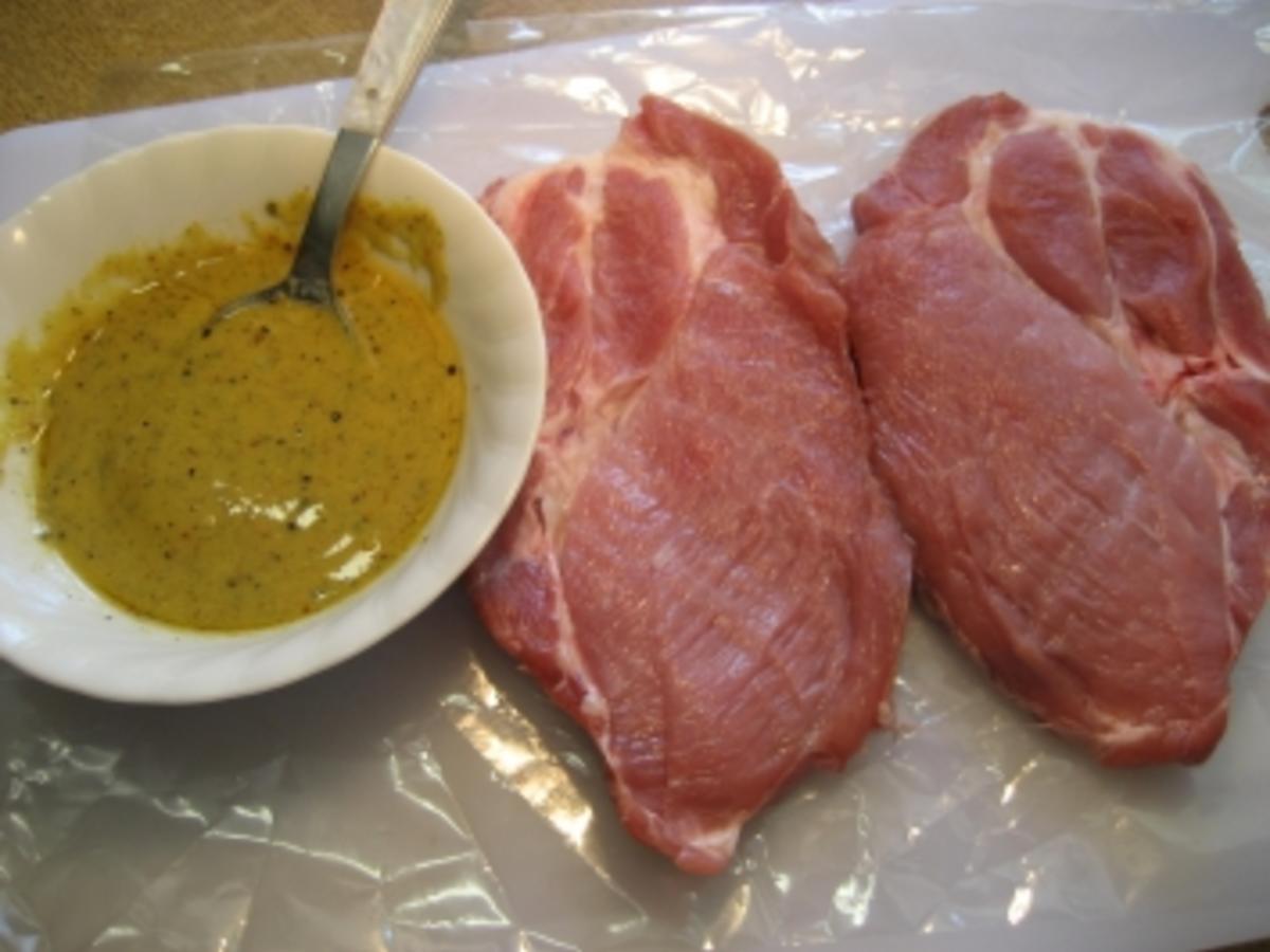 Nackensteaks in Senf-Marinade - Rezept mit Bild - kochbar.de