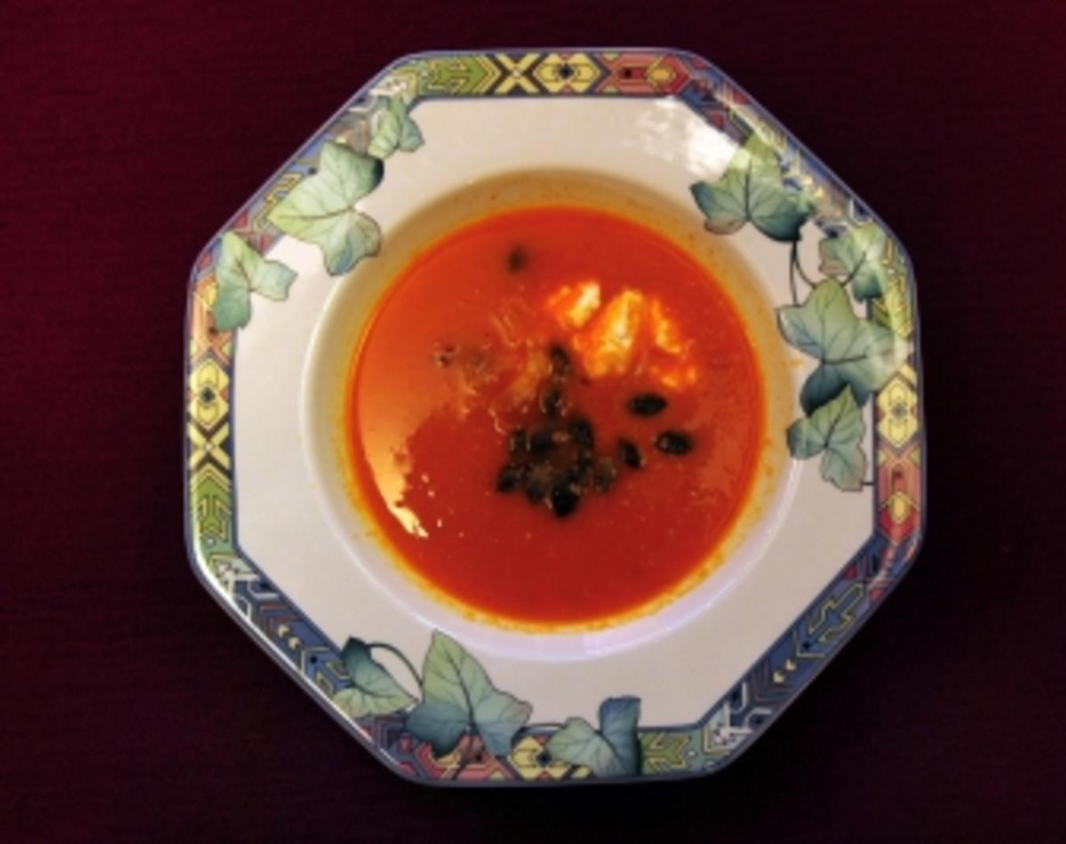 Karotten-Ingwer-Suppe mit Ziegenkäse (Katerina Jacob) - Rezept