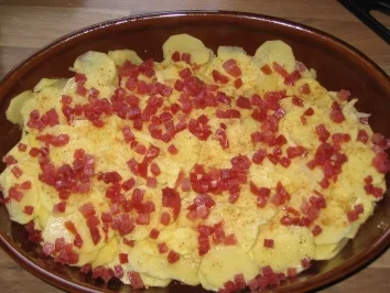 Rezept: Kartoffelgratin -klassisch- Bild Nr. 2 Kartoffelgratin -klassisch- - Rezept - Bild Nr. 2