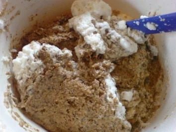 Rezept: Schoko-Nusskuchen Bild Nr. 13 Schoko-Nusskuchen - Rezept - Bild Nr. 13