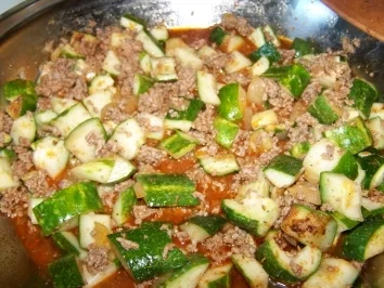 Rezept: Schmorgurken Bild Nr. 3 Schmorgurken - Rezept - Bild Nr. 3