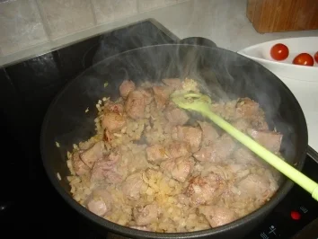 Saure Leber mit Semmelknödeln - Rezept - Bild Nr. 2