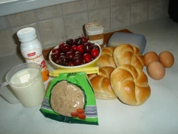 Rezept: Kirschmichl Bild Nr. 2 Kirschmichl - Rezept - Bild Nr. 2