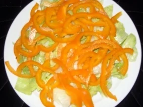 Mein großer Salatteller mit Appenzeller-Käse und Joghurt/Sahne-Dressing - Rezept - Bild Nr. 2