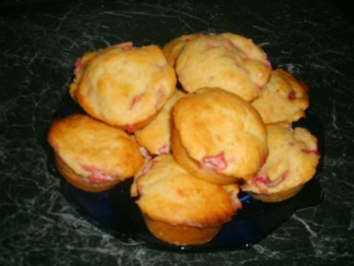 Erdbeer Muffins - Rezept mit Bild - kochbar.de