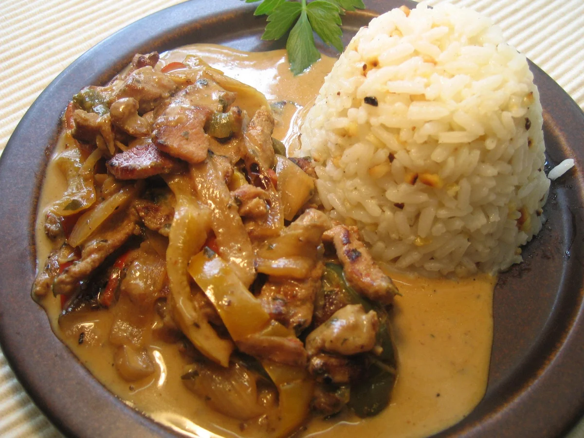 Geschnetzeltes zu Butter-Mandel-Reis ... - Rezept - Bild Nr. 4