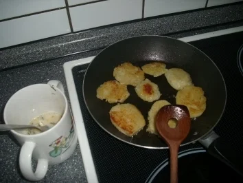 Knödelreste lecker zubereitet - Rezept - Bild Nr. 2