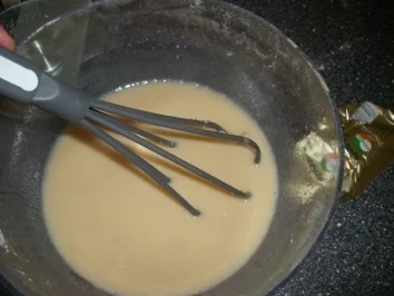 Rezept: BLITZHEFETEIG-- mit Gelingtrick Bild Nr. 4 BLITZHEFETEIG-- mit Gelingtrick - Rezept - Bild Nr. 4