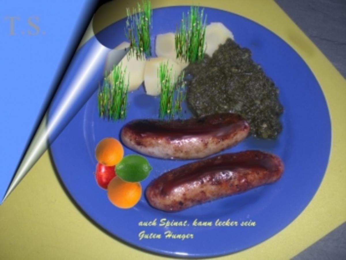 Spinat mit Bratwurst und Salzkartoffeln, - Rezept