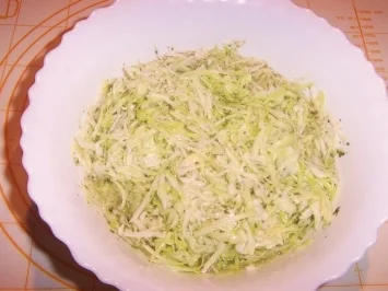 Gemüse:   Gemüsepuffer mit Räucherlachs-Schmand - Rezept - Bild Nr. 3