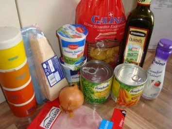 Rezept: Nudelgericht - Pfefferminz- oder Basilikumnudeln mit Sahnesoße Bild Nr. 2 Nudelgericht - Pfefferminz- oder Basilikumnudeln mit Sahnesoße - Rezept - Bild Nr. 2