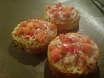 Crostini mit Tomaten - Rezept