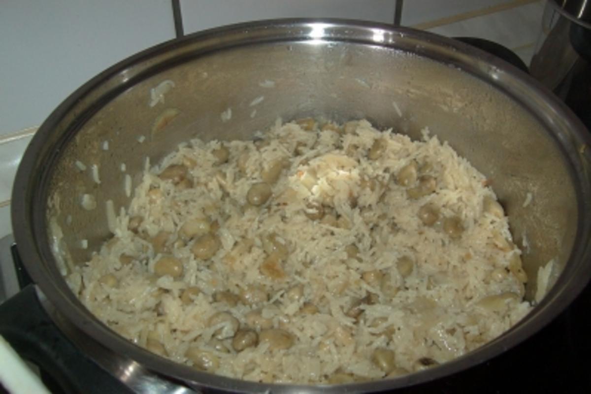 Reis mit dicken Bohnen -  Ros ma ful achdar - Rezept - Bild Nr. 4