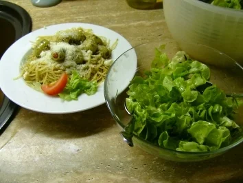 Rezept: Spaghetti mit Oliven Spaghetti mit Oliven - Rezept