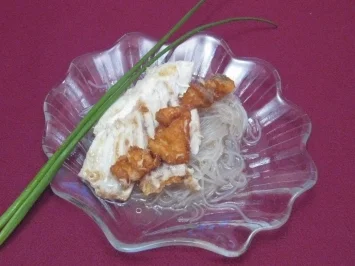 Rochenflügel mit Zimtnudeln und Forellencroutons - Rezept