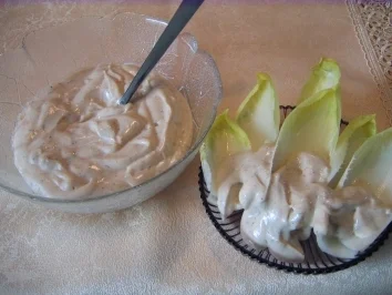 Rezept: Sauce für Chicoree- o. Krabbensalat Bild Nr. 2 Sauce für Chicoree- o. Krabbensalat - Rezept - Bild Nr. 2