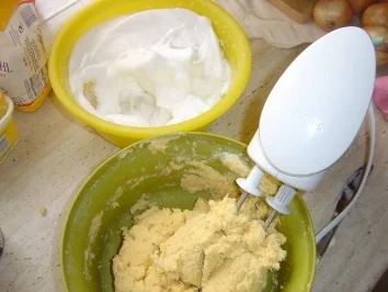 Rezept: Mandarinenkuchen Bild Nr. 4 Mandarinenkuchen - Rezept - Bild Nr. 4