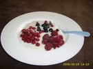 Vanillepudding mit frischen Beeren - Rezept
