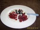 Vanillepudding mit frischen Beeren - Rezept