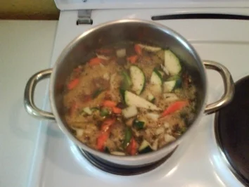 Rezept: Eintopf: Bunter Gemüse-Grünkerneintopf Bild Nr. 2 Eintopf: Bunter Gemüse-Grünkerneintopf - Rezept - Bild Nr. 2