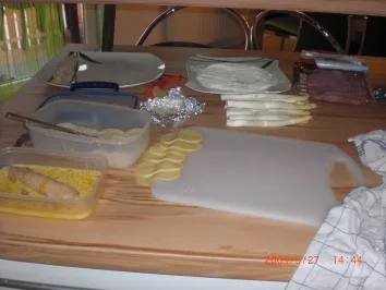 Rezept: Spargel Gordon Bleu auf Blattsalat Spargel Gordon Bleu auf Blattsalat - Rezept