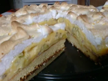 Stachelbeer-Schnee-Torte - Rezept