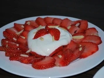 Rezept: Erdbeer-Carpaccio Bild Nr. 2 Erdbeer-Carpaccio - Rezept - Bild Nr. 2