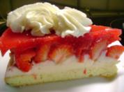 Kuchen: Erdbeertorte mit Pudding-Frischkäse - Rezept